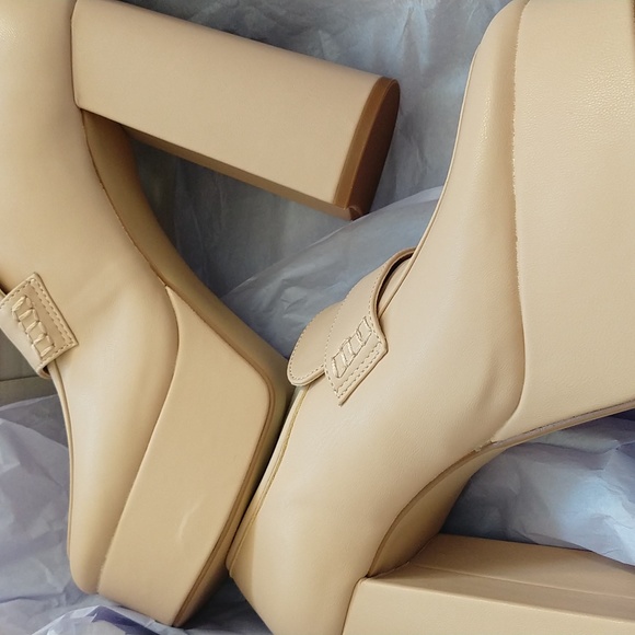 Authentic Madden Platforms 8 - Picture 12 of 13